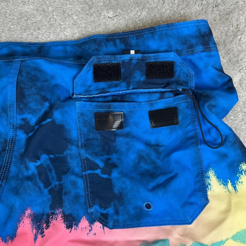 Hurley Board Shorts Mens 34 Blue Pink Teal‎ Tie Dye Stripe Surf Swim Trunks